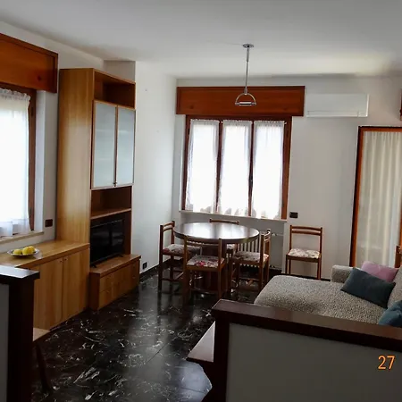 Daire Residential Area Near The Sea And The Mountains Diano Marina