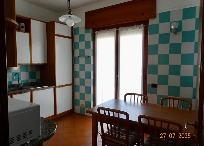 公寓 Residential Area Near The Sea And The Mountains