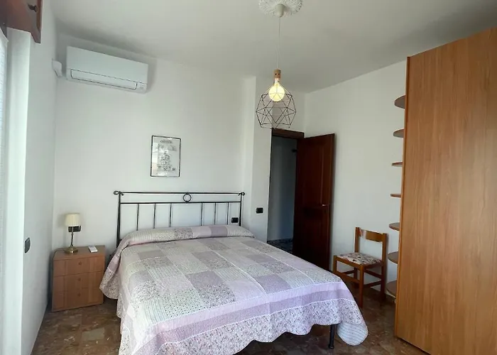 Residential Area Near The Sea And The Mountains 公寓 迪亚诺马里纳