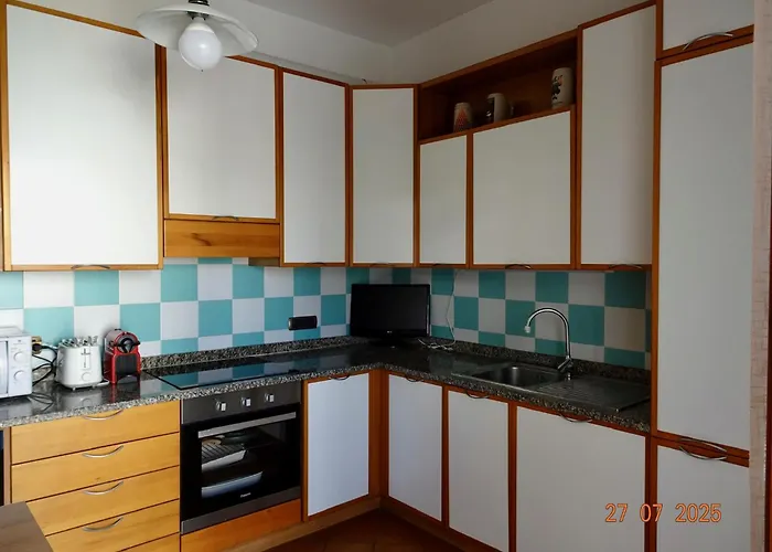 公寓 Residential Area Near The Sea And The Mountains *